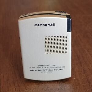 Olympus Pearlcorder L400 Ultra-Compact Microcassette Recorder Player FOR PARTS!